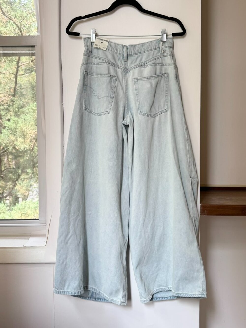 NWT Free People Westward Demi Barrel Jeans Light Blue 26 - Picture 9 of 14